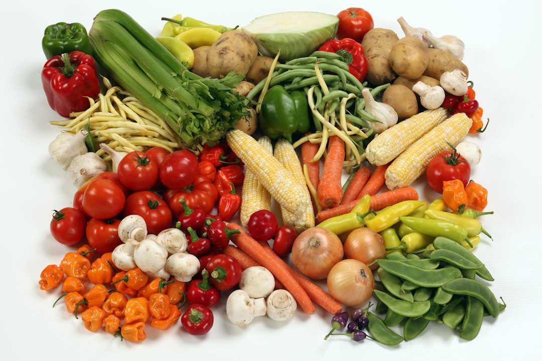 Read more about the article Fiber and Your Gut: Why You Need 25g Daily and How to Actually Get There
