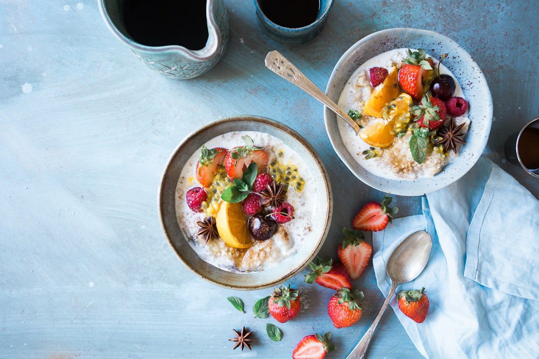 Read more about the article Probiotics vs Prebiotics: What’s the Difference and Do You Need Both?
